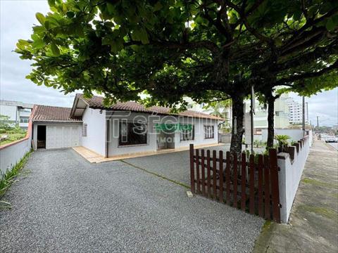 Terreno para venda no Barra do Rio Molha em Jaragua do Sul com 272m² por R$ 1.280.000,00