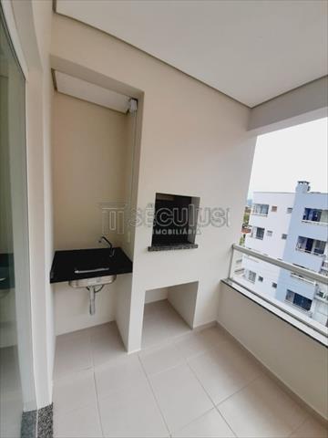 Apartamento para locacao no Ilha da Figueira em Jaragua do Sul com 78m² por R$ 2.333,33