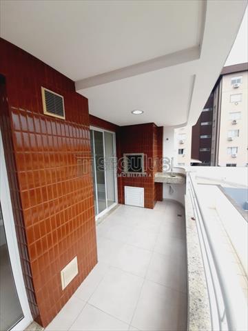 Apartamento para locacao no Centro em Jaragua do Sul com 90m² por R$ 2.838,88