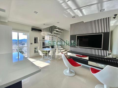 Apartamento para venda no Nova Brasilia em Jaragua do Sul com 170m² por R$ 670.000,00