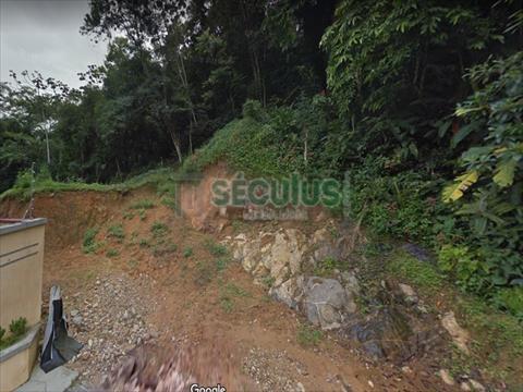 Terreno para venda no Centro em Jaragua do Sul com 570m² por R$ 1.065.000,00