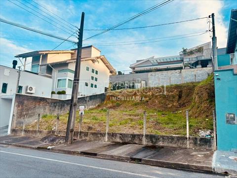 Terreno para venda no Agua Verde em Jaragua do Sul com 450m² por R$ 480.000,00