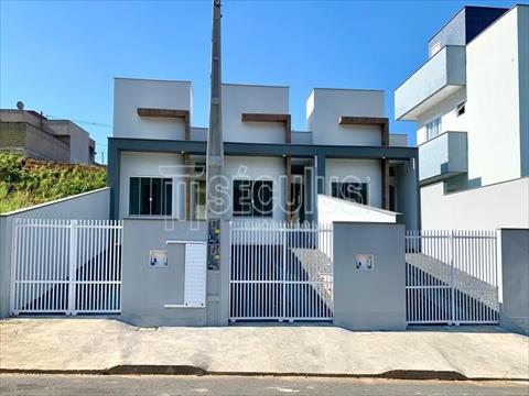 Casa Residencial para locacao no Barra do Rio Cerro em Jaragua do Sul com 0m² por R$ 2.533,33