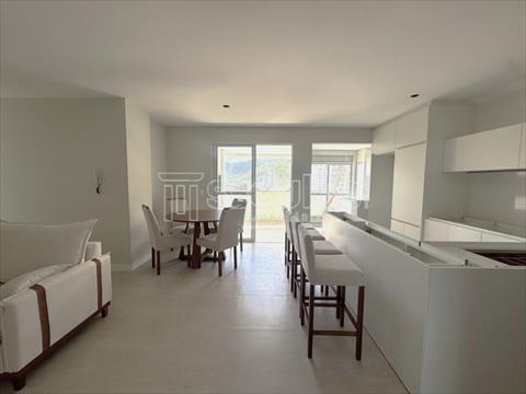 Apartamento para venda no Centro em Jaragua do Sul com 146m² por R$ 750.000,00