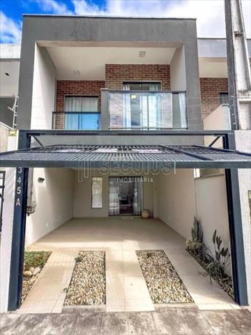 Casa Residencial para venda no Centro em Balneário Piçarras com 0m² por R$ 729.000,00