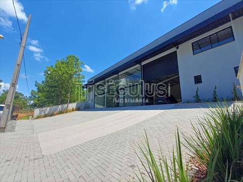 Galpão Comercial para locacao no Nereu Ramos em Jaragua do Sul com 819m² por R$ 17.222,22