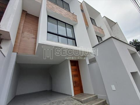 Sobrado para venda no Vila Lenzi em Jaragua do Sul com 0m² por R$ 600.000,00