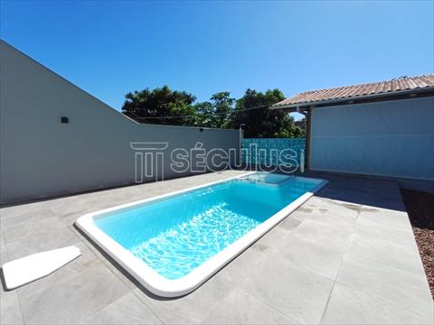 Casa Residencial para locacao no Ilha da Figueira em Jaragua do Sul com 690m² por R$ 5.555,55