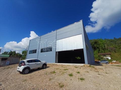 Galpão Comercial para locacao no Joao Pessoa em Jaragua do Sul com 985m² por R$ 8.888,88