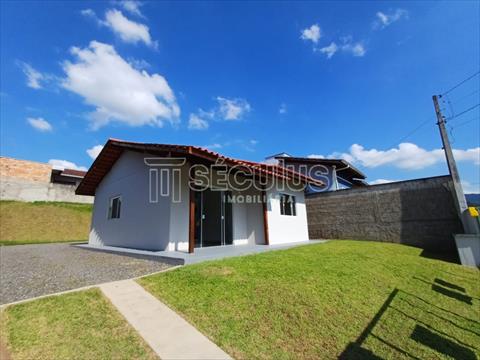 Casa Residencial para venda no Nereu Ramos em Jaragua do Sul com 304m² por R$ 450.000,00