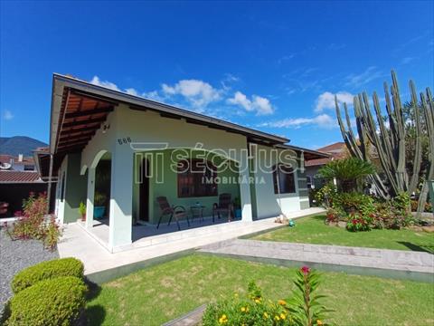 Casa Residencial para venda no Vila Lalau em Jaragua do Sul com 468m² por R$ 1.280.000,00