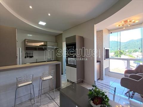 Apartamento para locacao no Vila Baependi em Jaragua do Sul com 103m² por R$ 3.888,88