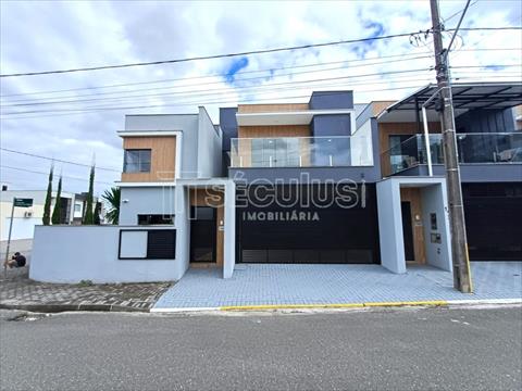 Casa Residencial para venda no Barra do Rio Cerro em Jaragua do Sul com 131m² por R$ 699.900,00