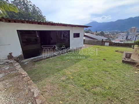 Casa Residencial para locacao no Ilha da Figueira em Jaragua do Sul com 0m² por R$ 2.500,00