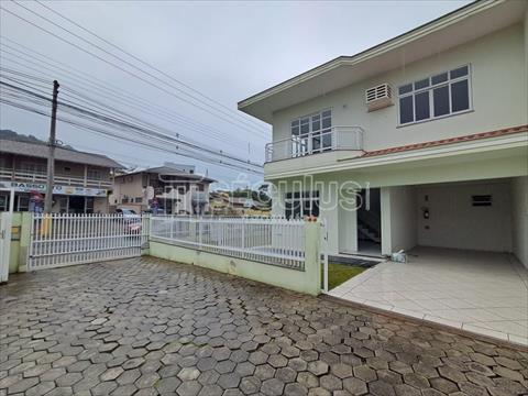 Casa Residencial para locacao no Amizade em Jaragua do Sul com 0m² por R$ 3.666,66