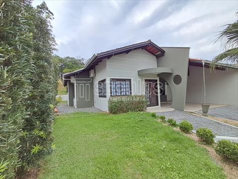 Casa Residencial para locacao no Amizade em Jaragua do Sul com 0m² por R$ 6.111,11