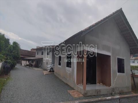 Casa Residencial para venda no Avai em Guaramirim com 1,275m² por R$ 1.908.000,00