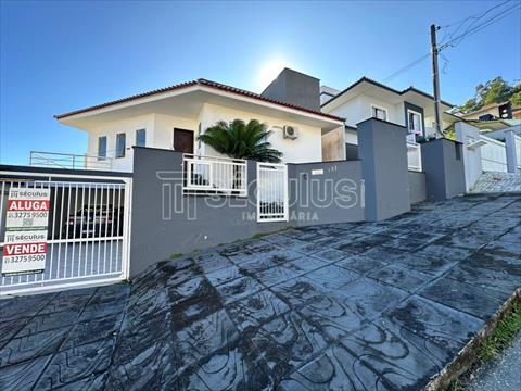 Casa Residencial para venda no Amizade em Jaragua do Sul com 336m² por R$ 1.100.000,00