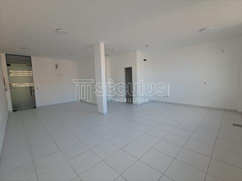 Sala Comercial para locacao no Centro em Jaragua do Sul com 0m² por R$ 2.000,00
