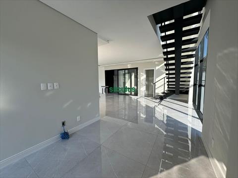 Casa Residencial para venda no Ilha da Figueira em Jaragua do Sul com 173m² por R$ 890.000,00