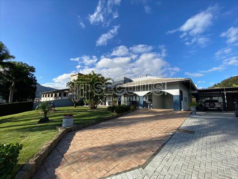 Casa Residencial para venda no Ilha da Figueira em Jaragua do Sul com 1,357m² por R$ 2.050.000,00