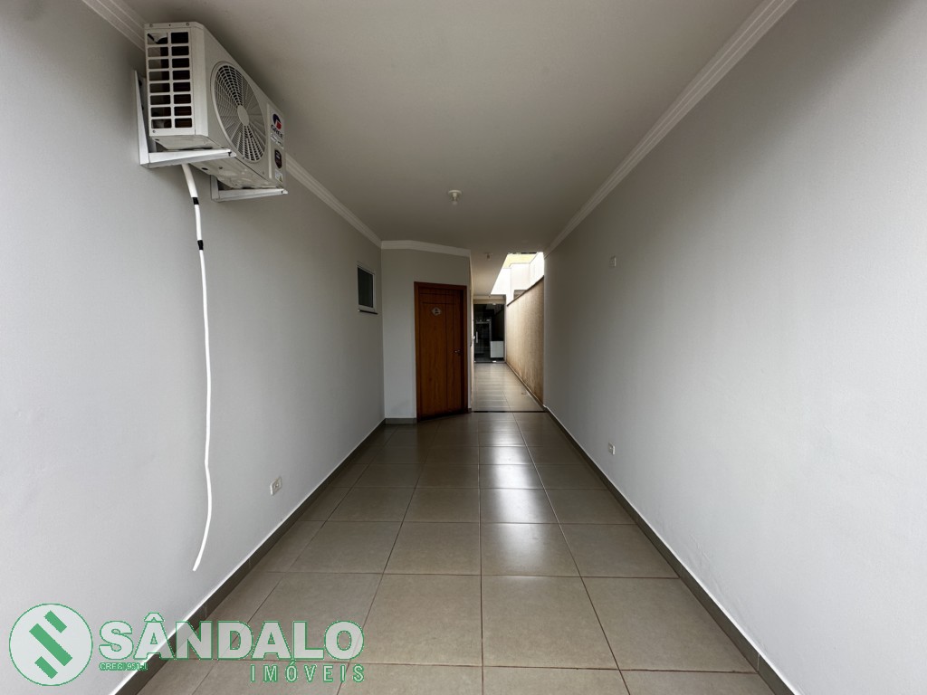 Casa para locacao no Jardim Canada em Maringa com 159m² por R$ 3.135,00