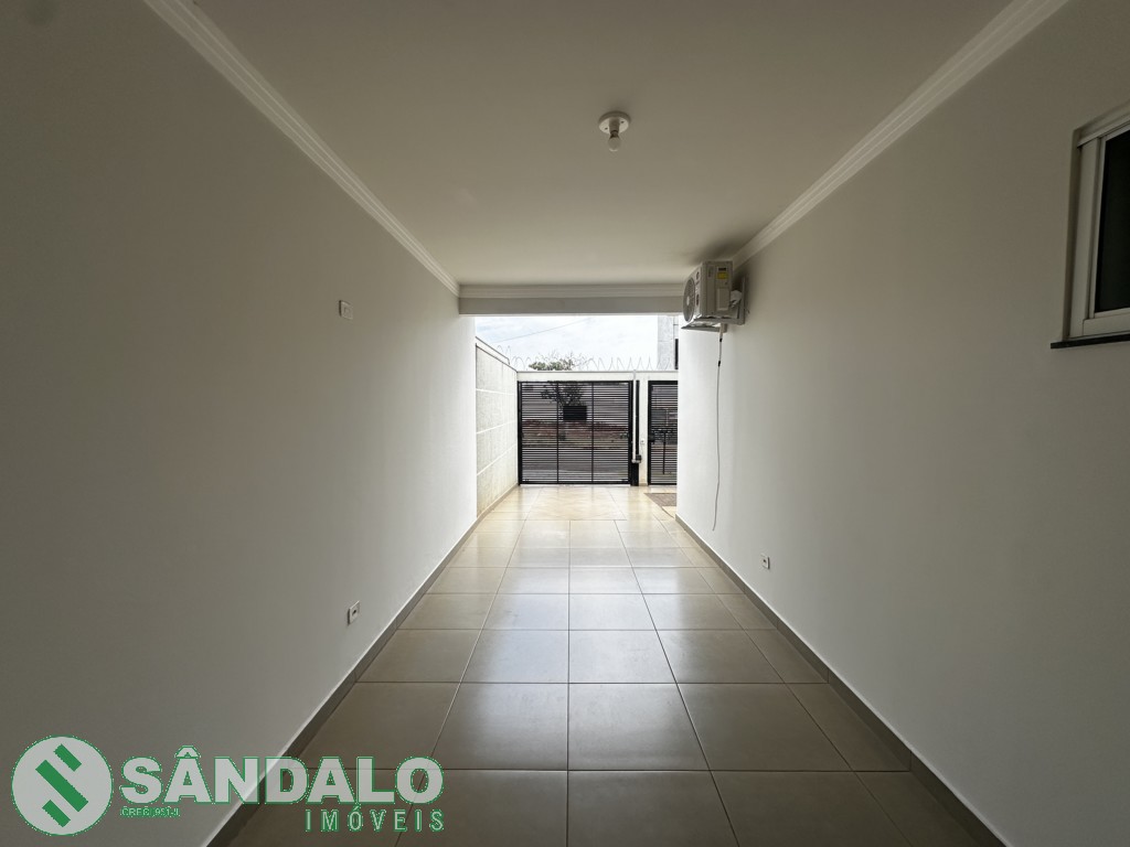 Casa para locacao no Jardim Canada em Maringa com 159m² por R$ 3.135,00