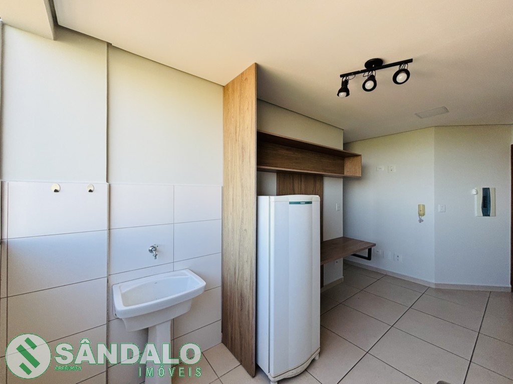 Apartamento para locacao no Vila Santo Antonio em Maringa com 0m² por R$ 1.485,00