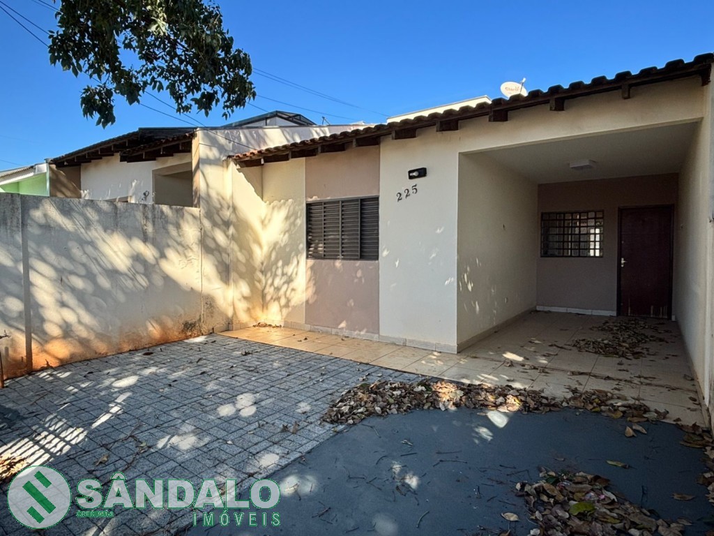 Casa para locacao no Jardim Sao Jorge em Maringa com 193,8m² por R$ 1.560,00