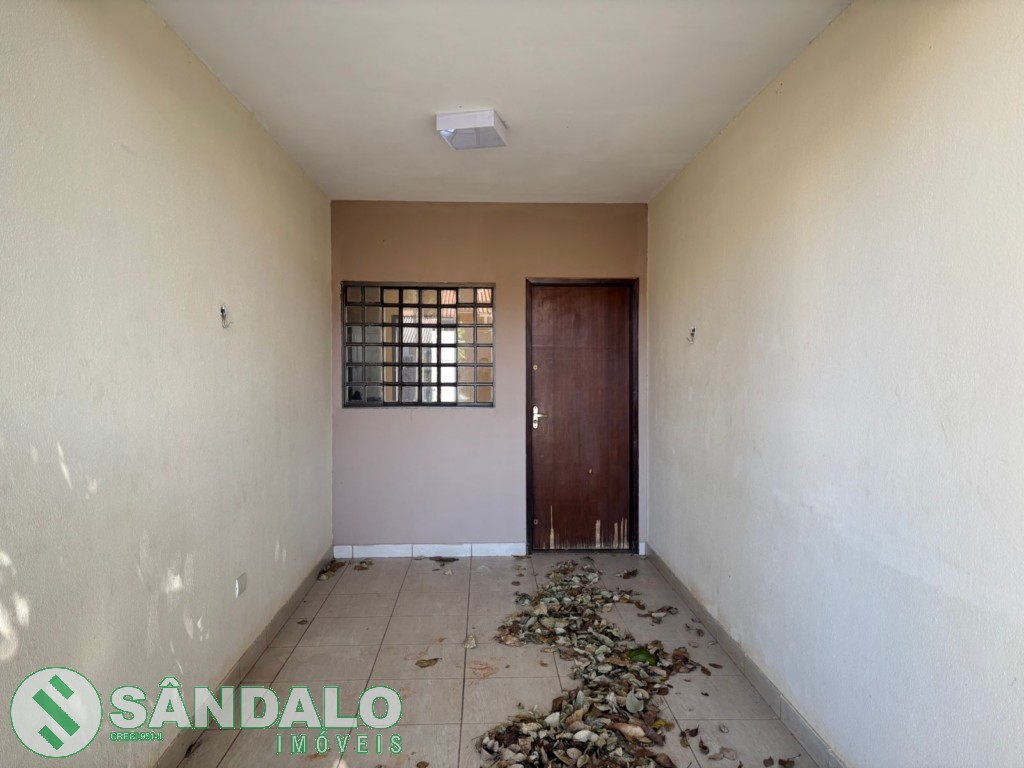 Casa para locacao no Jardim Sao Jorge em Maringa com 193,8m² por R$ 1.560,00