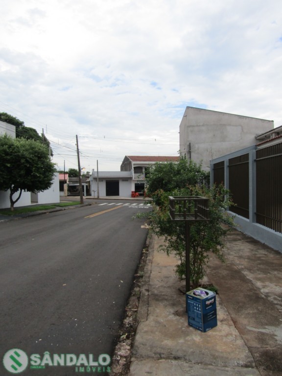 Casa para locacao no Parque Avenida em Maringa com 320m² por R$ 3.300,00