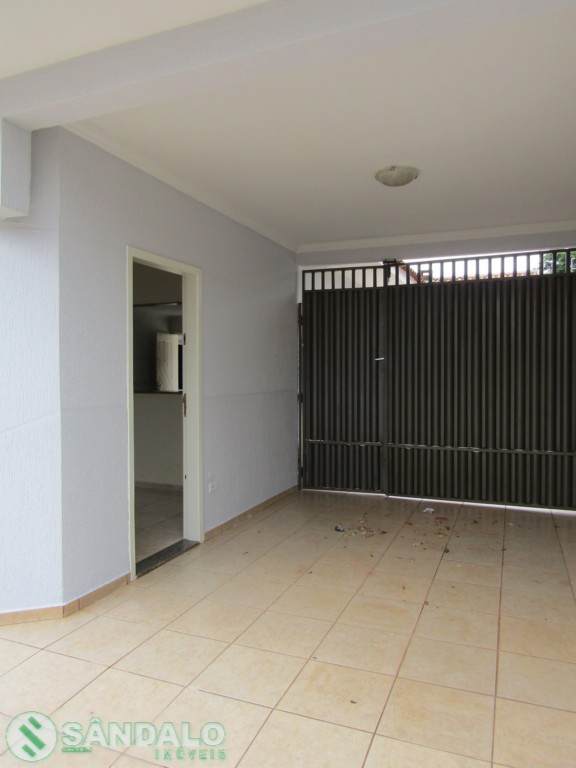 Casa para locacao no Parque Avenida em Maringa com 320m² por R$ 3.300,00