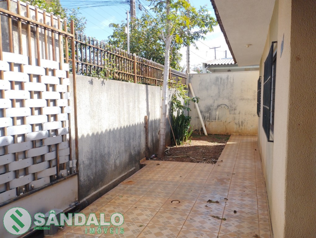 Casa para locacao no Jardim Universal em Sarandi com 125m² por R$ 1.210,00