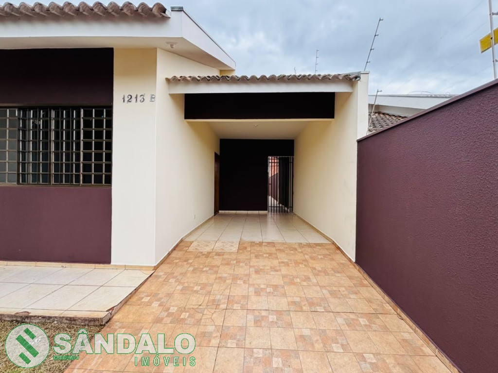 Casa para locacao no Ebenezer em Maringa com 150,67m² por R$ 2.420,00