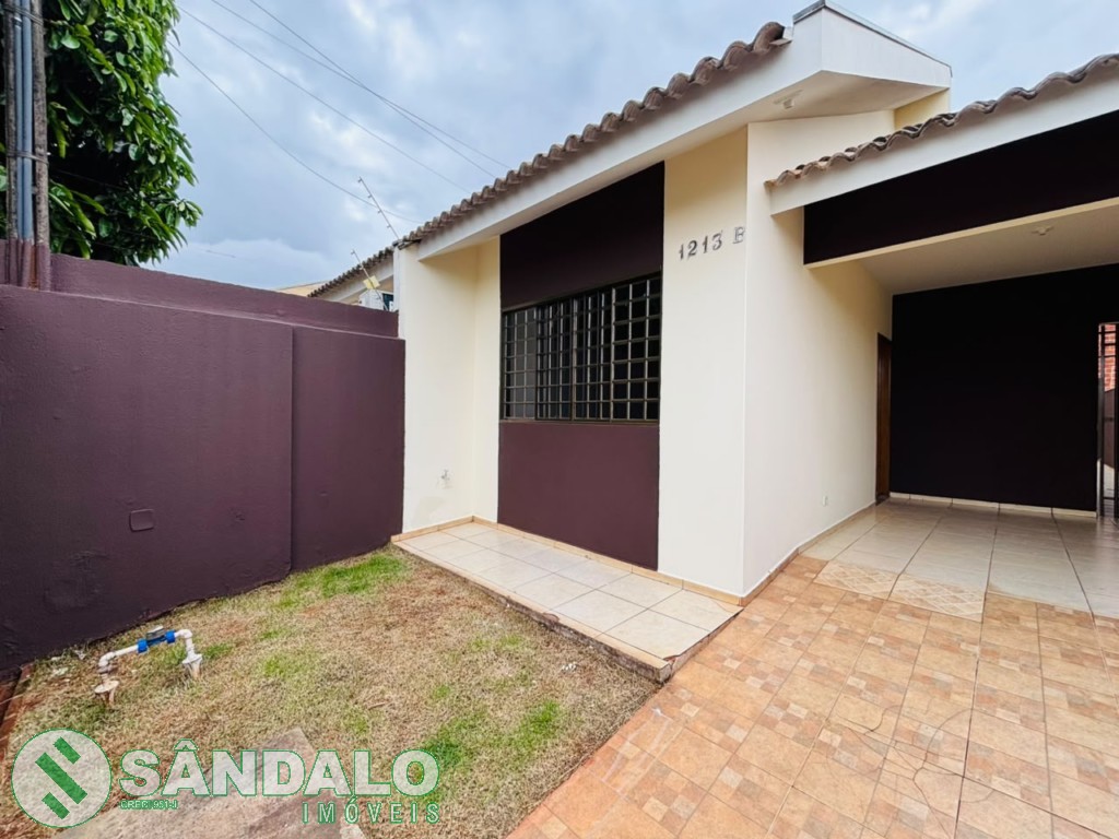 Casa para locacao no Ebenezer em Maringa com 150,67m² por R$ 2.420,00