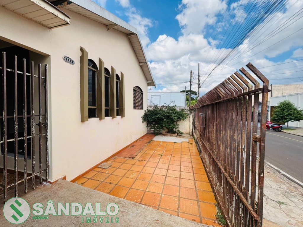 Casa para locacao no Jardim Panorama em Sarandi com 0m² por R$ 1.045,00