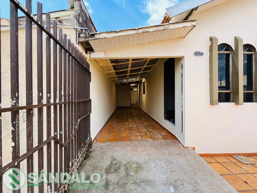 Casa para locacao no Jardim Panorama em Sarandi com 0m² por R$ 1.045,00