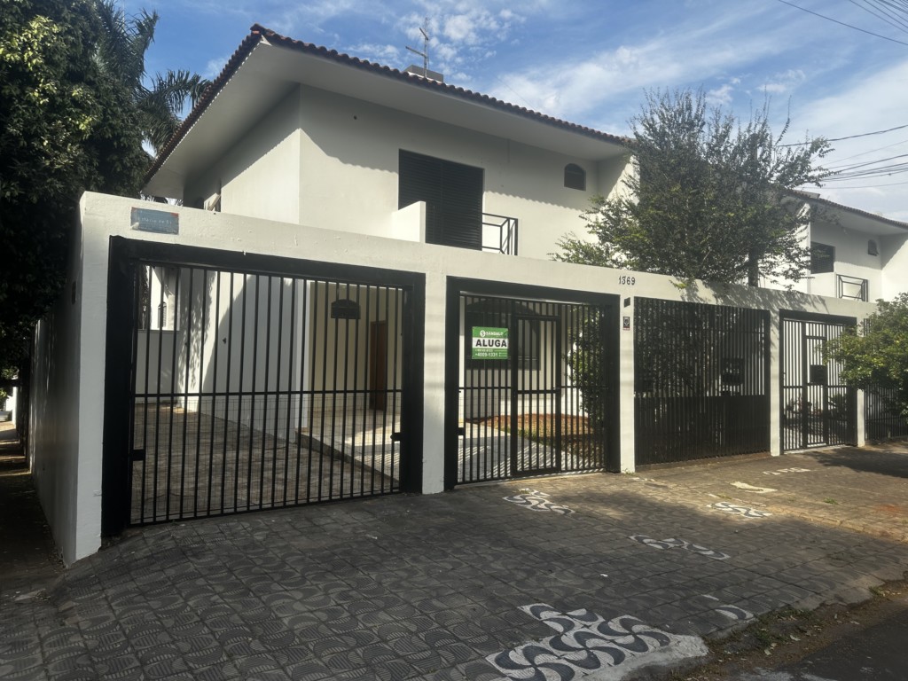 Sobrado para locacao no Vila Bosque em Maringa com 0m² por R$ 3.300,00