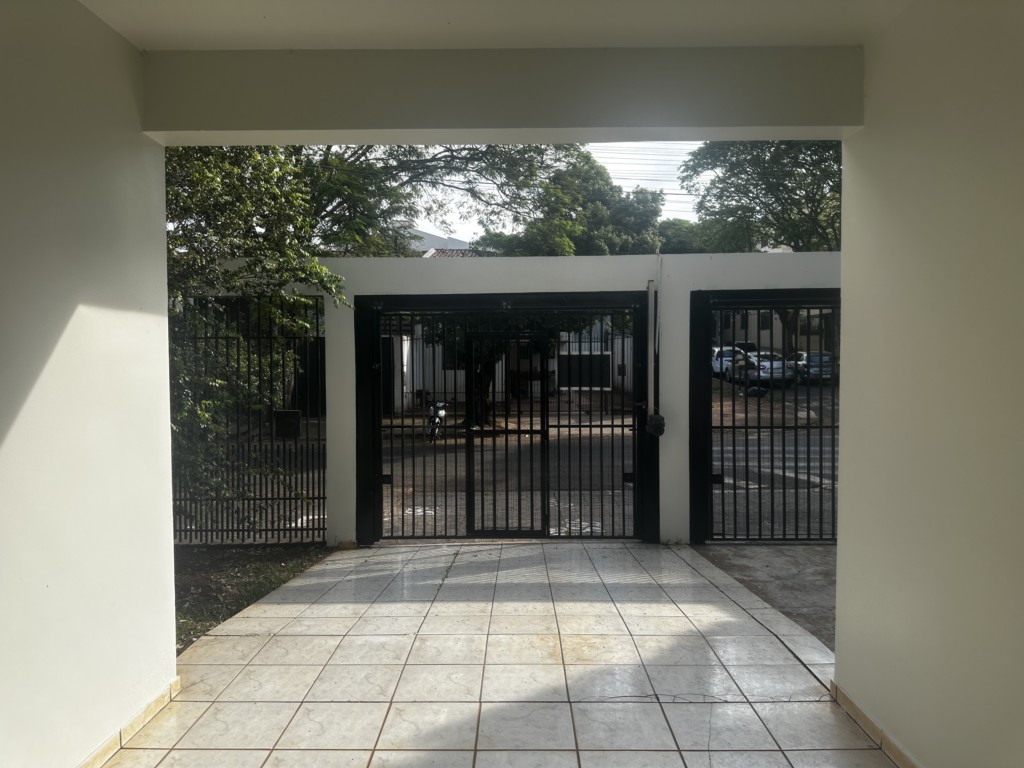 Sobrado para locacao no Vila Bosque em Maringa com 0m² por R$ 3.300,00