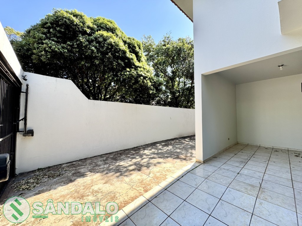 Sobrado para locacao no Vila Bosque em Maringa com 0m² por R$ 4.950,00