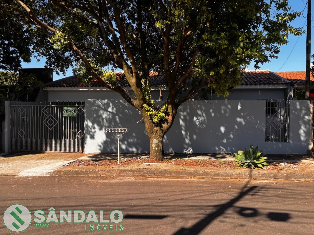 Casa para venda no Parque Taruma em Maringa com 300m² por R$ 380.000,00