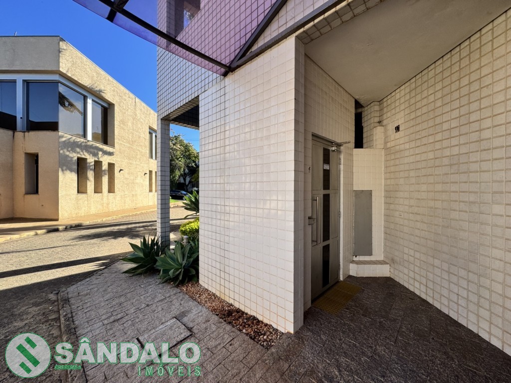 Sala Comercial para locacao no Zona 05 em Maringa com 0m² por R$ 3.289,00
