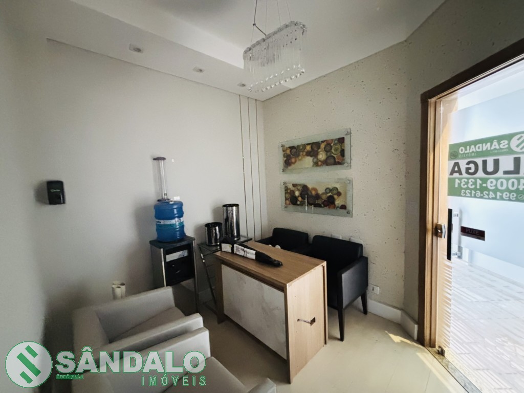 Sala Comercial para locacao no Zona 05 em Maringa com 0m² por R$ 3.289,00