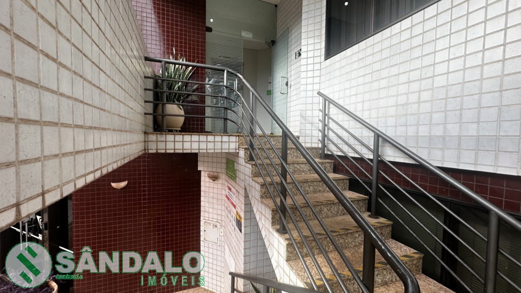 Sala Comercial para locacao no Zona 05 em Maringa com 0m² por R$ 3.520,00