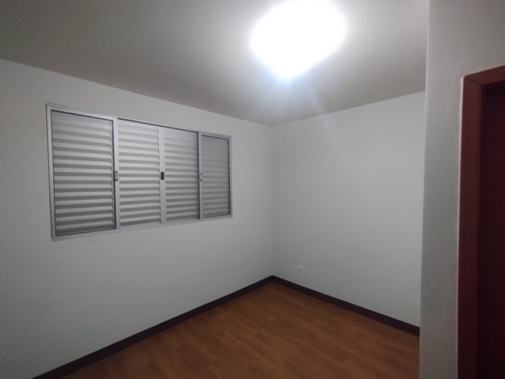 Apartamento para locacao no Zona 03 em Maringa com 0m² por R$ 2.750,00