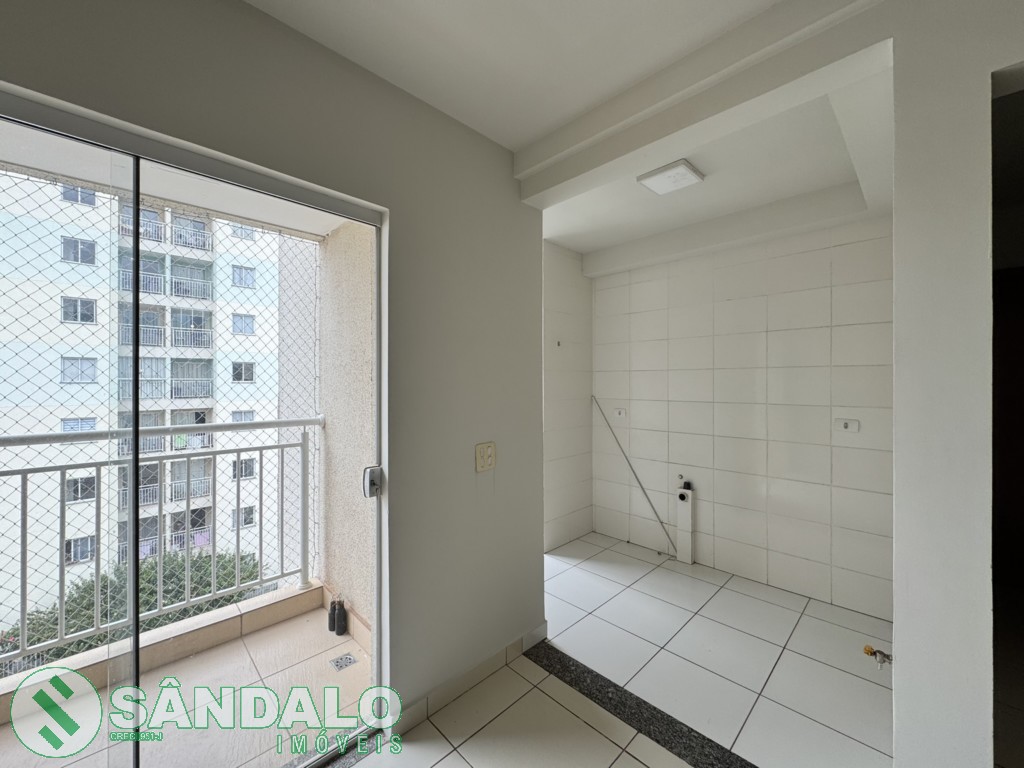 Apartamento para locacao no Vila Vardelina em Maringa com 0m² por R$ 1.540,00