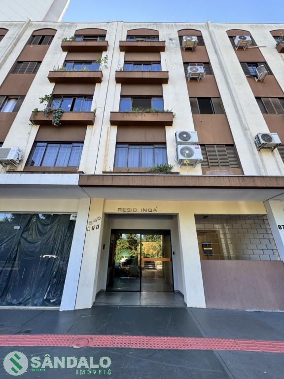 Apartamento para locacao no Zona 01 em Maringa com 94,16m² por R$ 1.540,00