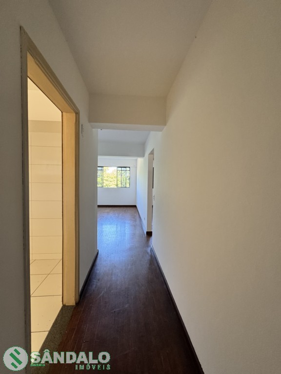 Apartamento para locacao no Zona 01 em Maringa com 94,16m² por R$ 1.540,00