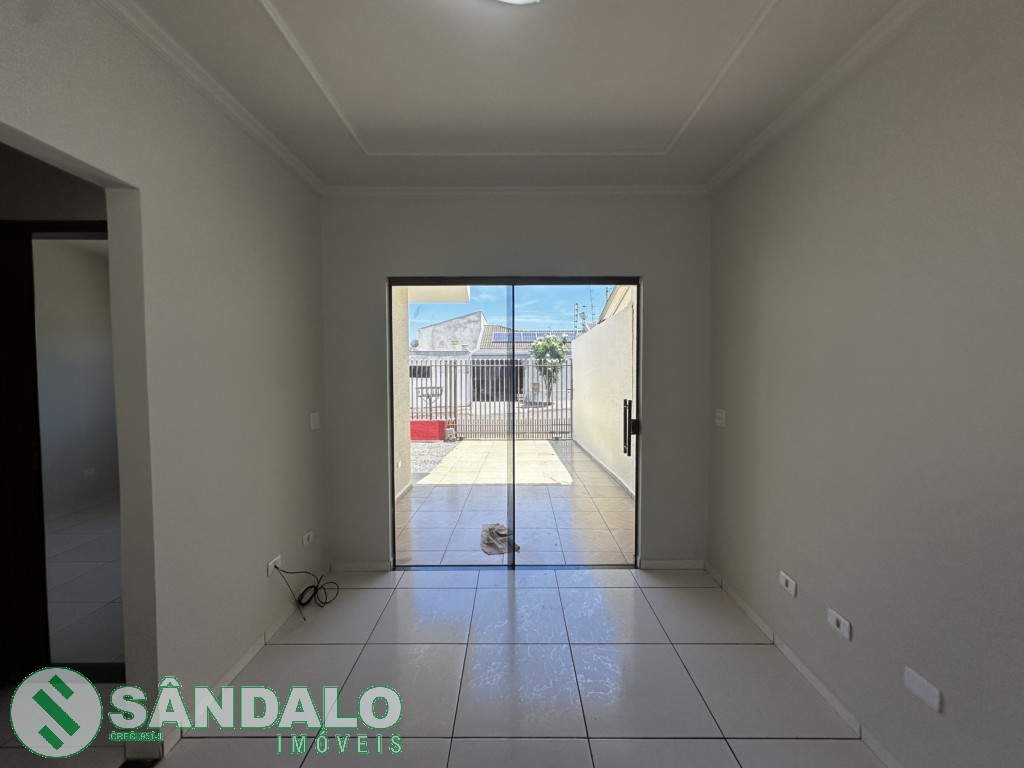 Casa para locacao no Jardim Oriental em Sarandi com 125m² por R$ 1.210,00