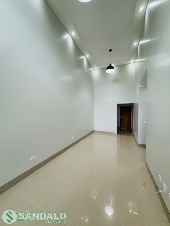 Casa para locacao no Jardim Dias I em Maringa com 150m² por R$ 3.080,00